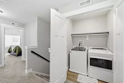 9283 S Bennington Ct, Sandy, UT 84094 - Photo 15