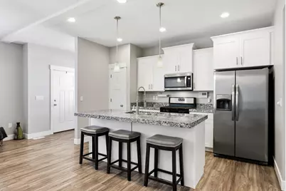 9283 S Bennington Ct, Sandy, UT 84094 - Photo 9