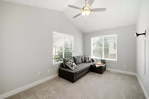 9283 S Bennington Ct, Sandy, UT 84094 - Photo 17