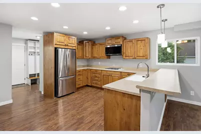 274 E 1600 N, Orem, UT 84057 - Photo 11