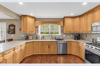 11751 S 1700 E, Sandy, UT 84092 - Photo 13
