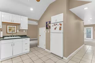 11751 S 1700 E, Sandy, UT 84092 - Photo 49