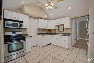 11751 S 1700 E, Sandy, UT 84092 - Photo 63