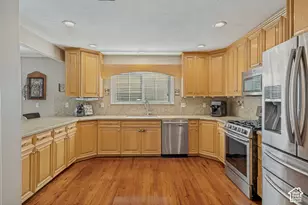 11751 S 1700 E, Sandy, UT 84092 - Photo 17