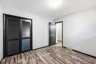 5625 S Crestwood Dr E, South Ogden, UT 84405 - Photo 21