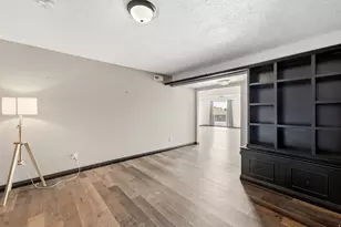 5625 S Crestwood Dr E, South Ogden, UT 84405 - Photo 29