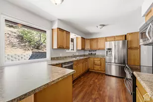 5625 S Crestwood Dr E, South Ogden, UT 84405 - Photo 11