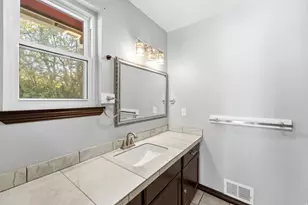 5625 S Crestwood Dr E, South Ogden, UT 84405 - Photo 17