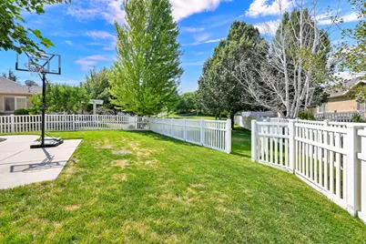 1809 E Kay Ln, South Weber, UT 84405 - Photo 41