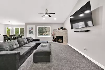 1809 E Kay Ln, South Weber, UT 84405 - Photo 9