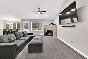 1809 E Kay Ln, South Weber, UT 84405 - Photo 9