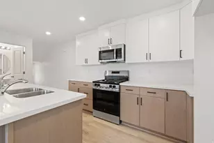 6807 W Heart Rock Ln, Herriman, UT 84096 - Photo 9