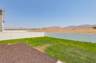 5528 Solo St N, Eagle Mountain, UT 84005 - Photo 35