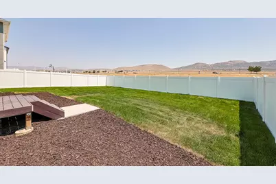 5528 Solo St N, Eagle Mountain, UT 84005 - Photo 39