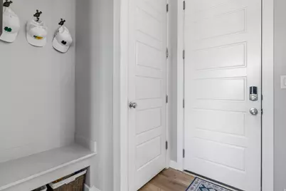 9416 S Lea Heather Way W, West Jordan, UT 84081 - Photo 33