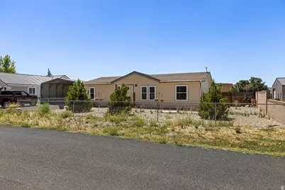 230 S 475 E, Enterprise, UT 84725 - Photo 3