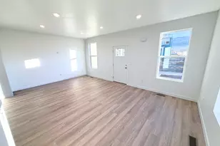 871 S Mathilda Dr, Saratoga Springs, UT 84045 - Photo 13