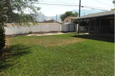 692 Brookside Dr, Springville, UT 84663 - Photo 9