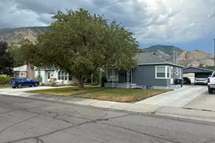 692 Brookside Dr, Springville, UT 84663 - Photo 1