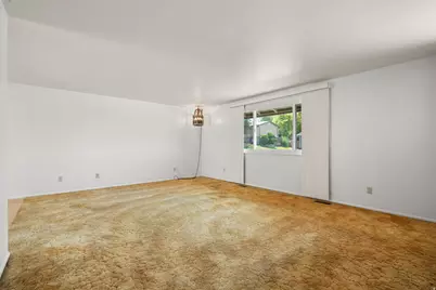 1064 W 180 N, Orem, UT 84057 - Photo 9