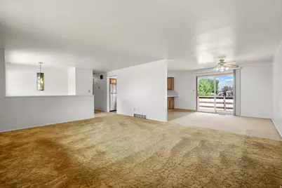 1064 W 180 N, Orem, UT 84057 - Photo 7