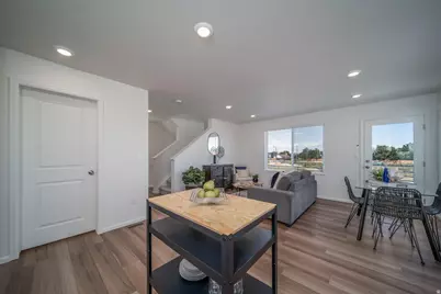 65 N Jordan River Way, Saratoga Springs, UT 84045 - Photo 9