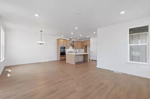 6637 W Mount Bristol Ln, Herriman, UT 84096 - Photo 5