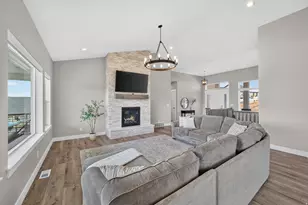 435 E 3850 N, North Ogden, UT 84414 - Photo 9