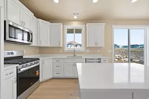 3375 E Baywater Dr, Eagle Mountain, UT 84005 - Photo 19