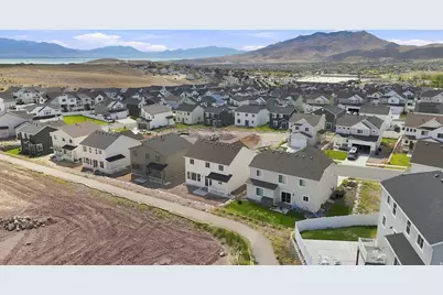 3375 E Baywater Dr #516, Eagle Mountain, UT 84005 - Photo 33