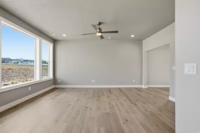 3375 E Baywater Dr #516, Eagle Mountain, UT 84005 - Photo 13