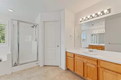 1121 Oakridge Park Dr, Farmington, UT 84025 - Photo 27