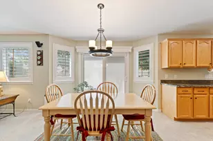 1121 Oakridge Park Dr, Farmington, UT 84025 - Photo 13