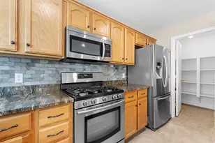 1121 Oakridge Park Dr, Farmington, UT 84025 - Photo 11
