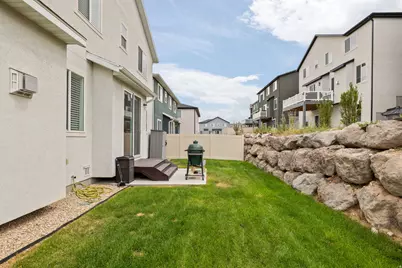 3317 S Wild Oak Rd, Saratoga Springs, UT 84045 - Photo 31