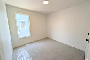 7028 W Lake Ave S, South Jordan, UT 84009 - Photo 17