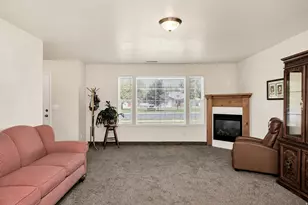 262 W 60 S, Hyde Park, UT 84318 - Photo 5