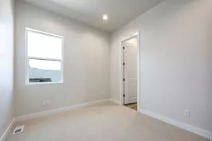 2731 N Salvia Dr, Saratoga Springs, UT 84045 - Photo 29