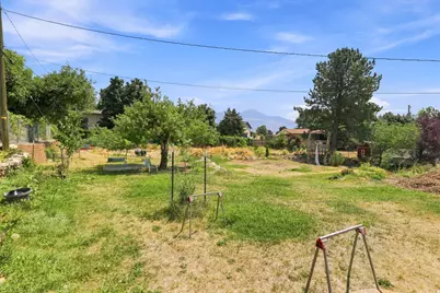 3082 N 300 E, North Ogden, UT 84414 - Photo 11