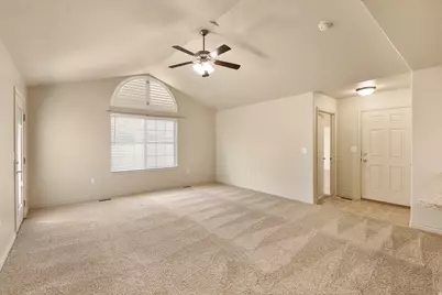 385 E 2280 N #D, North Logan, UT 84341 - Photo 11