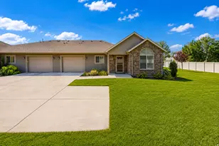 385 E 2280 N, North Logan, UT 84341 - Photo 3