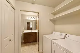 385 E 2280 N, North Logan, UT 84341 - Photo 21