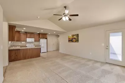 385 E 2280 N #D, North Logan, UT 84341 - Photo 13