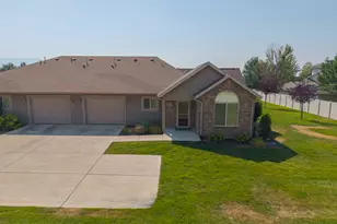 385 E 2280 N, North Logan, UT 84341 - Photo 39