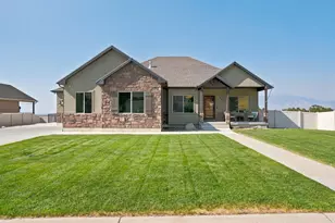 425 E Meadow Lark Ln, Elk Ridge, UT 84651 - Photo 1