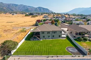 425 E Meadow Lark Ln, Elk Ridge, UT 84651 - Photo 71