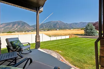 425 E Meadow Lark Ln, Elk Ridge, UT 84651 - Photo 5
