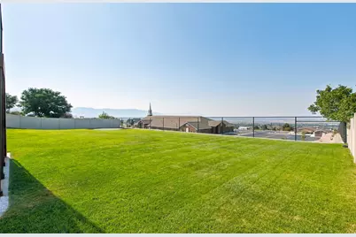 425 E Meadow Lark Ln, Elk Ridge, UT 84651 - Photo 59