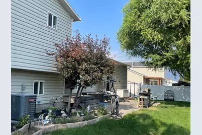 2143 W 1835 N, Lehi, UT 84043 - Photo 17