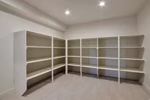 286 W Summerhill Ln, Centerville, UT 84014 - Photo 33